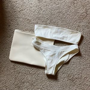RARE Triangl Bathing Suit Cindy Swim White Ribbed